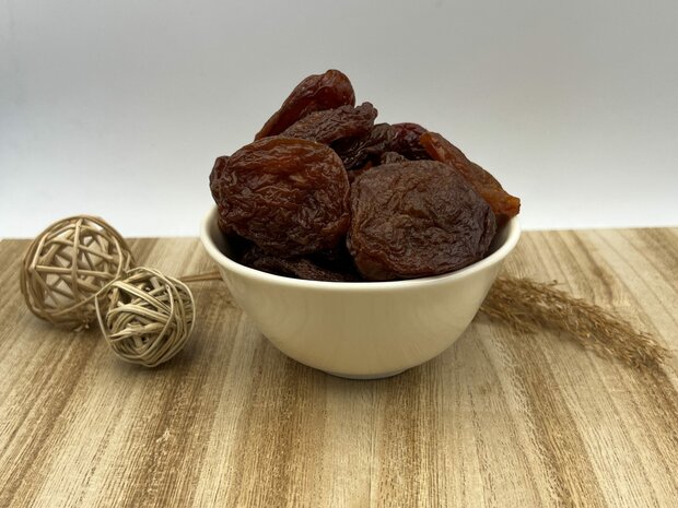 Dried plums 1 kg
